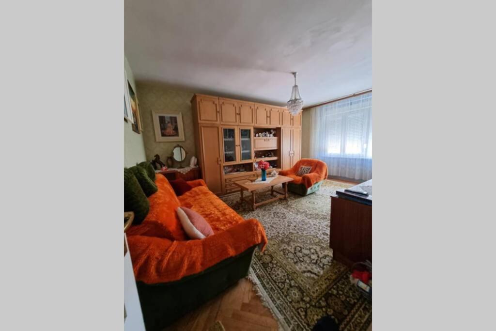 שיבניק Apartment Madona מראה חיצוני תמונה